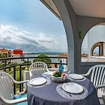 Dominica-8 By Interhome شقة *
